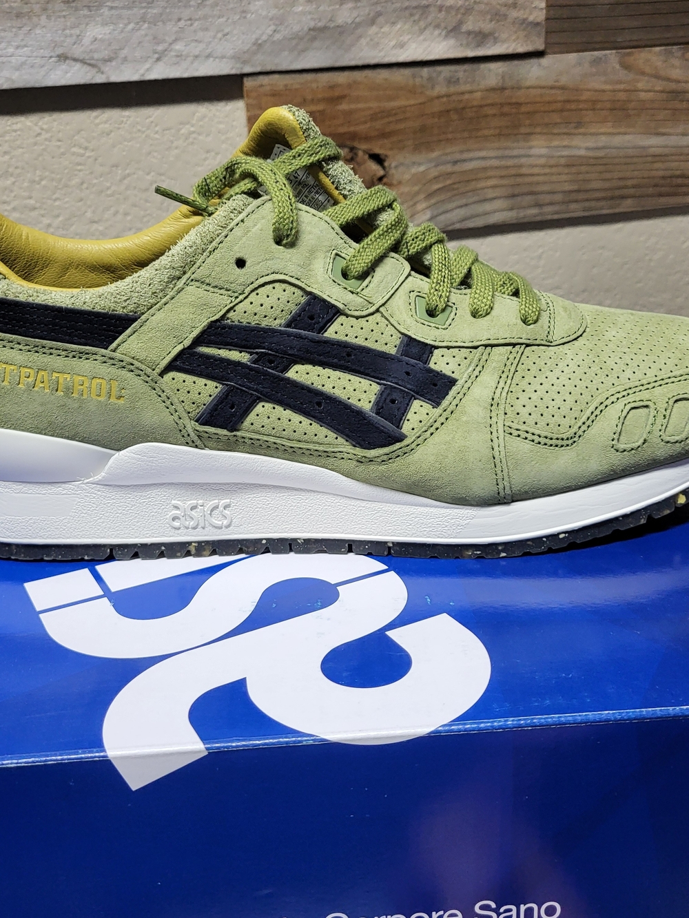 *NEW* ASICS Gel Lyte III x Footpatrol Squad Olive Green (H51RK-8686) - Size 13